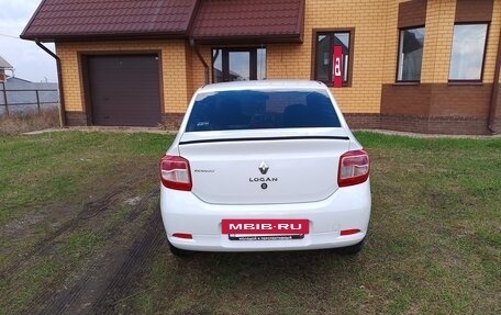Renault Logan II, 2017 год, 370 000 рублей, 4 фотография