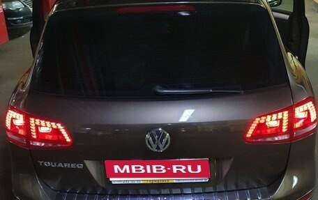 Volkswagen Touareg III, 2012 год, 1 915 000 рублей, 3 фотография