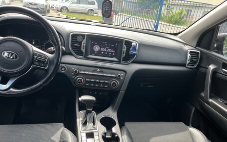 KIA Sportage IV рестайлинг, 2018 год, 2 150 000 рублей, 6 фотография