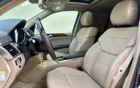 Mercedes-Benz M-Класс, 2011 год, 2 099 000 рублей, 35 фотография
