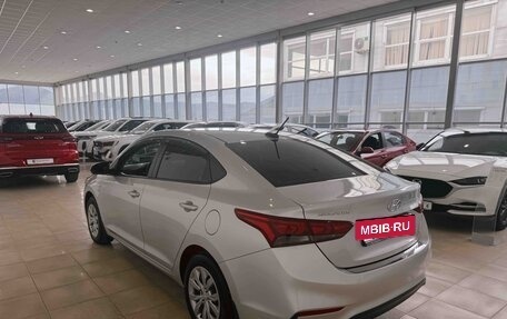 Hyundai Solaris II рестайлинг, 2019 год, 1 500 000 рублей, 6 фотография