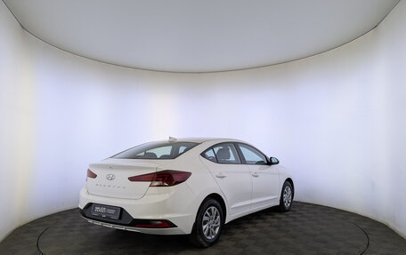 Hyundai Elantra VI рестайлинг, 2019 год, 1 820 000 рублей, 5 фотография