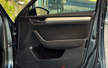 Skoda Superb III рестайлинг, 2017 год, 2 270 000 рублей, 10 фотография