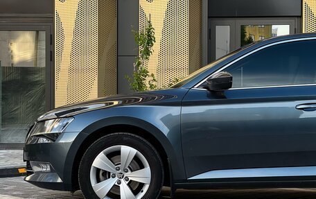 Skoda Superb III рестайлинг, 2017 год, 2 270 000 рублей, 20 фотография