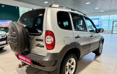 Chevrolet Niva I рестайлинг, 2019 год, 850 000 рублей, 7 фотография