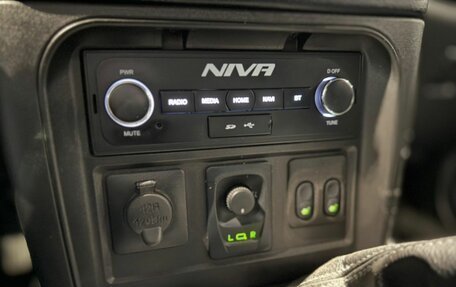 Chevrolet Niva I рестайлинг, 2019 год, 850 000 рублей, 17 фотография