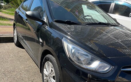 Hyundai Solaris II рестайлинг, 2012 год, 970 000 рублей, 2 фотография