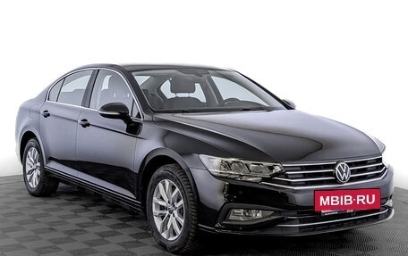 Volkswagen Passat B8 рестайлинг, 2021 год, 3 150 000 рублей, 3 фотография