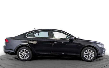 Volkswagen Passat B8 рестайлинг, 2021 год, 3 150 000 рублей, 4 фотография