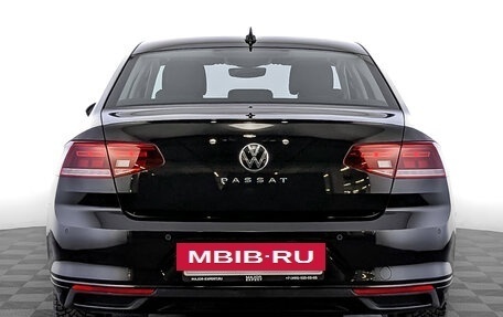 Volkswagen Passat B8 рестайлинг, 2021 год, 3 150 000 рублей, 6 фотография