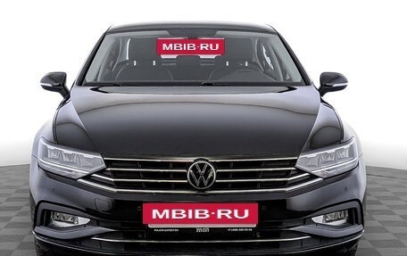 Volkswagen Passat B8 рестайлинг, 2021 год, 3 150 000 рублей, 2 фотография
