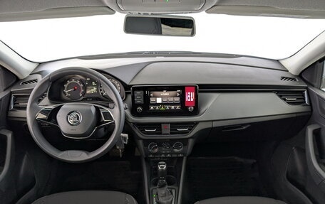 Skoda Rapid II, 2020 год, 1 300 000 рублей, 23 фотография