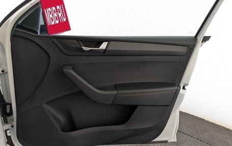 Skoda Rapid II, 2020 год, 1 300 000 рублей, 22 фотография