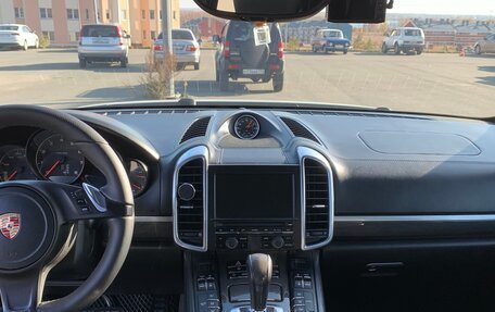 Porsche Cayenne III, 2013 год, 2 800 000 рублей, 18 фотография