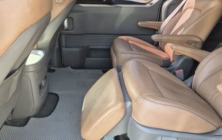 Hyundai Staria, 2022 год, 5 600 000 рублей, 12 фотография