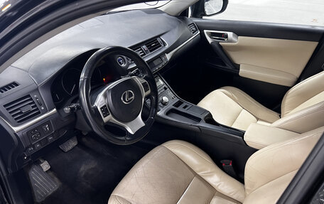 Lexus CT I рестайлинг, 2011 год, 1 299 000 рублей, 16 фотография