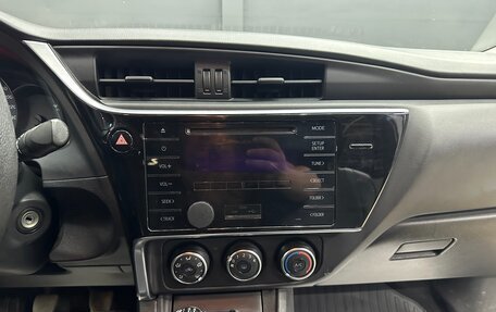 Toyota Corolla, 2017 год, 1 270 000 рублей, 9 фотография