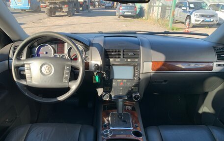 Volkswagen Touareg III, 2009 год, 1 350 000 рублей, 14 фотография