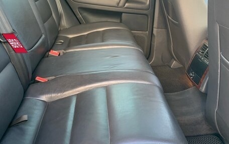 Volkswagen Touareg III, 2009 год, 1 350 000 рублей, 12 фотография