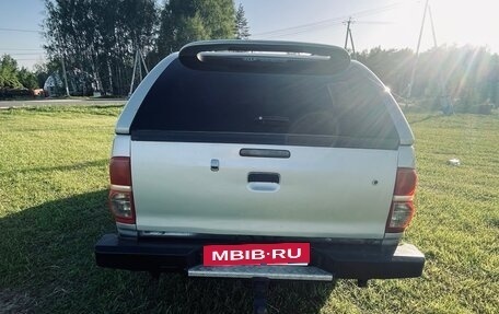 Toyota Hilux VII, 2011 год, 2 300 000 рублей, 2 фотография