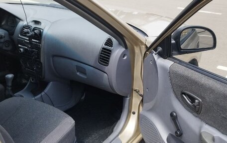 Hyundai Accent II, 2006 год, 315 000 рублей, 11 фотография