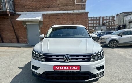 Volkswagen Tiguan II, 2020 год, 3 500 000 рублей, 2 фотография
