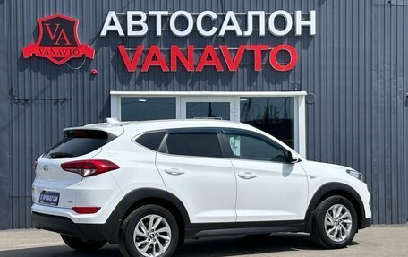 Hyundai Tucson III, 2018 год, 2 350 000 рублей, 8 фотография