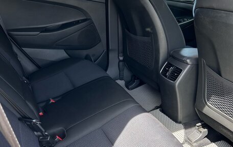 Hyundai Tucson III, 2018 год, 2 350 000 рублей, 11 фотография