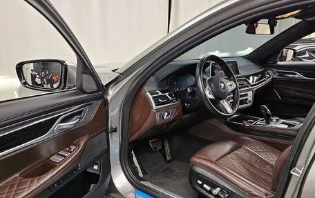 BMW 7 серия, 2021 год, 5 850 000 рублей, 10 фотография