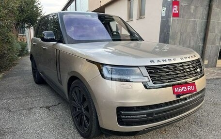 Land Rover Range Rover IV рестайлинг, 2022 год, 12 200 000 рублей, 3 фотография