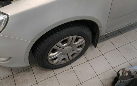 Skoda Fabia II, 2011 год, 675 000 рублей, 2 фотография