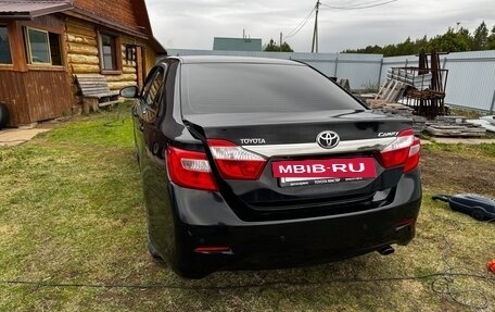 Toyota Camry, 2012 год, 2 000 000 рублей, 3 фотография