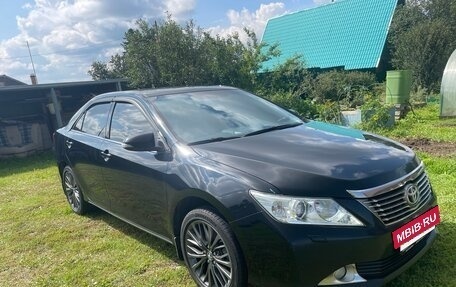 Toyota Camry, 2012 год, 2 000 000 рублей, 14 фотография