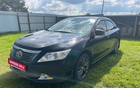 Toyota Camry, 2012 год, 2 000 000 рублей, 15 фотография
