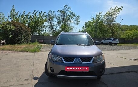 Mitsubishi Outlander III рестайлинг 3, 2008 год, 1 250 000 рублей, 2 фотография