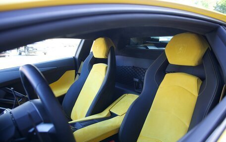 Lamborghini Aventador I рестайлинг, 2015 год, 32 500 000 рублей, 29 фотография