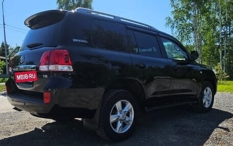 Toyota Land Cruiser 200, 2011 год, 4 000 000 рублей, 8 фотография