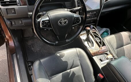 Toyota Camry, 2017 год, 2 750 000 рублей, 6 фотография