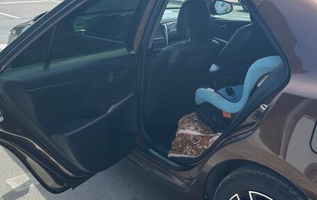 Toyota Camry, 2017 год, 2 750 000 рублей, 12 фотография
