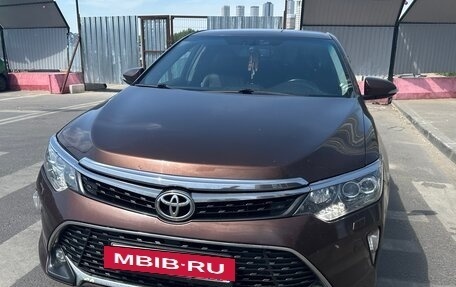 Toyota Camry, 2017 год, 2 750 000 рублей, 17 фотография