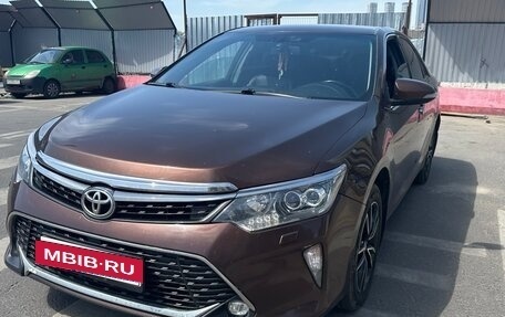 Toyota Camry, 2017 год, 2 750 000 рублей, 18 фотография