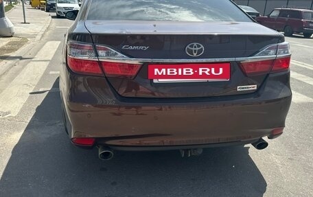 Toyota Camry, 2017 год, 2 750 000 рублей, 28 фотография