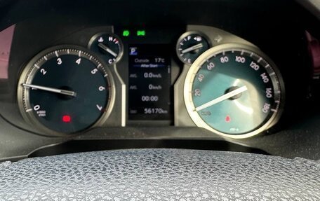 Toyota Land Cruiser Prado 150 рестайлинг 2, 2019 год, 4 300 000 рублей, 7 фотография