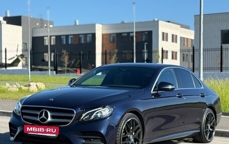 Mercedes-Benz E-Класс, 2019 год, 3 100 000 рублей, 2 фотография