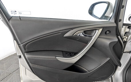 Opel Astra J, 2012 год, 800 000 рублей, 19 фотография