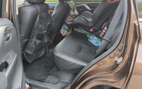 Mitsubishi Pajero Sport III рестайлинг, 2018 год, 3 100 000 рублей, 4 фотография