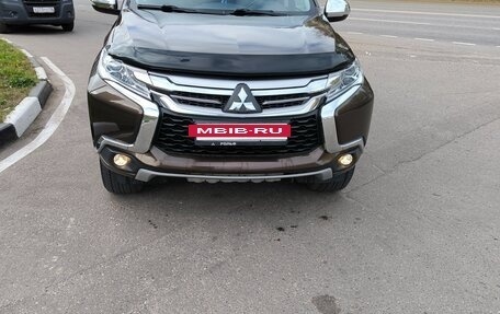Mitsubishi Pajero Sport III рестайлинг, 2018 год, 3 100 000 рублей, 9 фотография