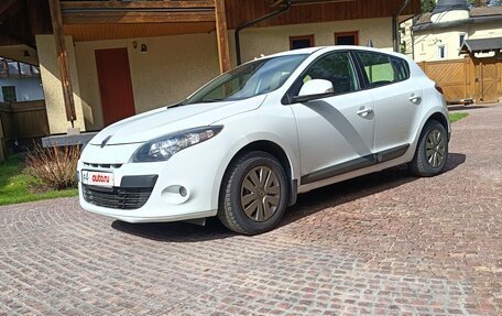 Renault Megane III, 2012 год, 700 000 рублей, 6 фотография