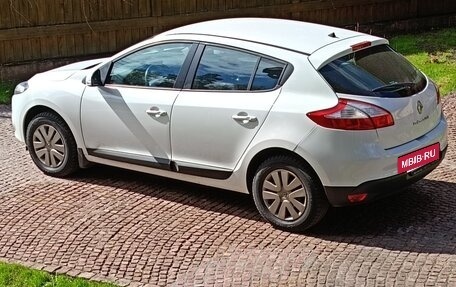 Renault Megane III, 2012 год, 700 000 рублей, 3 фотография