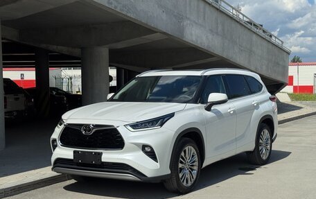 Toyota Highlander, 2025 год, 5 750 000 рублей, 4 фотография